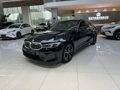 BMW 3 Series 325i M Sport Package - ფოტო 1