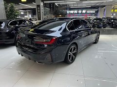 BMW 3 Series 325i M Sport Package - ფოტო 17