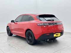 AITO M5 Extended Range Max RS AWD Advanced Intelligent Driving Edition - ფოტო 4