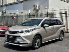 Toyota Sienna 2024 2.5L Hybrid Comfort Edition - ფოტო 1