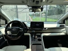 Toyota Sienna 2024 2.5L Hybrid Comfort Edition - ფოტო 12