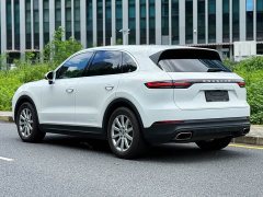 Porsche Cayenne 3.0T Platinum Edition - ფოტო 7