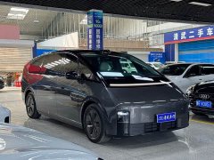 Li Auto Li Xiang MEGA Ultra - ფოტო 3