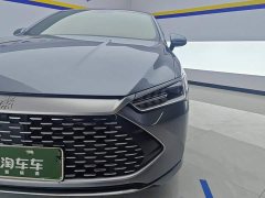 BYD Qin PLUS Glory Edition DM-i 55KM Leading - ფოტო 5