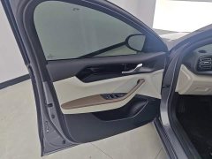 BYD Qin PLUS Glory Edition DM-i 55KM Leading - ფოტო 7