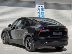 Tesla Model Y 2023 Rear-Wheel Drive - ფოტო 9