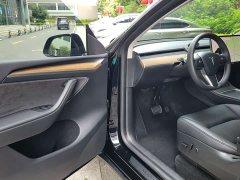 Tesla Model Y Long Range All-Wheel Drive 3D7 - ფოტო 8
