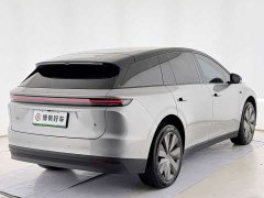 Li Auto i6 Four-Wheel Drive Standard Edition - ფოტო 17