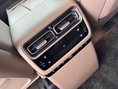 Li Auto i6 Four-Wheel Drive Standard Edition - ფოტო 6