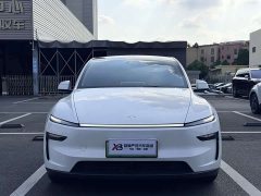 Tesla Model Y Rear-Wheel Drive Launch Edition - ფოტო 2