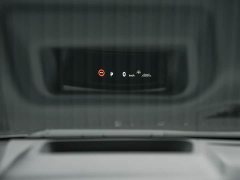 Toyota Vellfire Crown Hybrid 2.5L Executive Premier Edition - photo 11