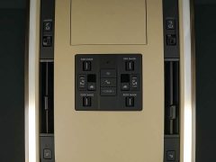 Toyota Vellfire Crown Hybrid 2.5L Executive Premier Edition - photo 15