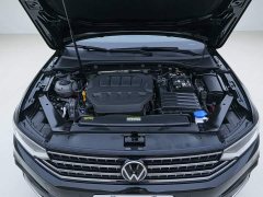 Volkswagen Magotan Facelift Zhongxiang 330TSI DSG Luxury - ფოტო 9