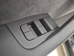 Tesla Model Y 2022 Facelift Rear-Wheel Drive - ფოტო 12