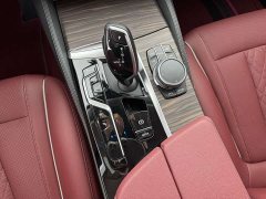 BMW 5 Series New Energy 535Le Luxury Package - ფოტო 10