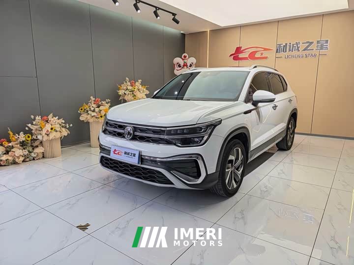 Volkswagen Touareg 300TSI Two-Wheel Drive Full Moon Edition - ავტომობილი ჩინეთიდან