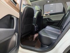 Volkswagen Touareg 300TSI Two-Wheel Drive Full Moon Edition - ფოტო 5