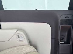 Li Auto Li Xiang MEGA Ultra - ფოტო 11