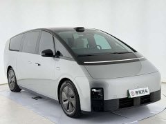 Li Auto Li Xiang MEGA Ultra - ფოტო 2