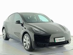 Tesla Model Y 2022 Facelift Rear-Wheel Drive - ფოტო 3
