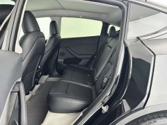 Tesla Model Y Rear-Wheel Drive - ფოტო 8