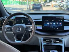 BYD Qin PLUS Glory Edition DM-i 55KM Leading - ფოტო 14