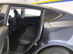 Tesla Model Y Rear-Wheel Drive - ფოტო 11
