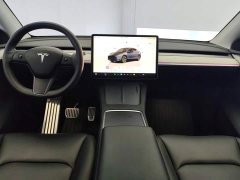 Tesla Model Y Rear-Wheel Drive - ფოტო 12