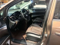 Buick GL8 Land Executive Cabin 652T Luxury - ფოტო 10