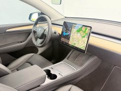 Tesla Model Y Long Range All-Wheel Drive 3D7 - ფოტო 15