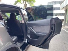 Tesla Model Y Long Range All-Wheel Drive - ფოტო 16