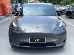 Tesla Model Y Long Range All-Wheel Drive - ფოტო 2