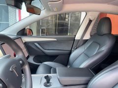 Tesla Model Y Long Range All-Wheel Drive - ფოტო 20