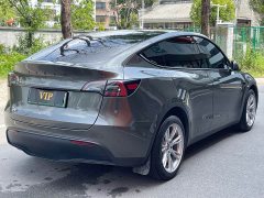 Tesla Model Y Long Range All-Wheel Drive - ფოტო 6