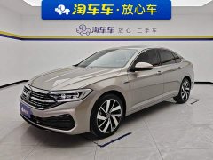Volkswagen Sagitar 300TSI DSG Excellence Edition - ფოტო 1