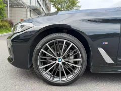 BMW 5 Series 530Li Premier M Sport Package - ფოტო 4