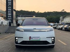 XPeng GX Extended Range 1585 AWD Ultra - ფოტო 2