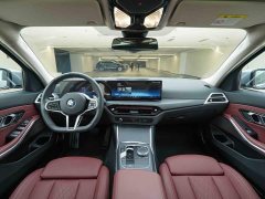 BMW 3 Series 325Li M Sport Package - ფოტო 18