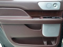 Lincoln Navigator 2020 3.5T Long Wheelbase Presidential Edition - ფოტო 17