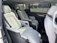 Buick GL8 Luzun Respect Edition - ფოტო 9