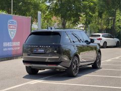 Land Rover Range Rover 3.0L V6 400PS Extended Wheelbase Prestige Edition - ფოტო 5