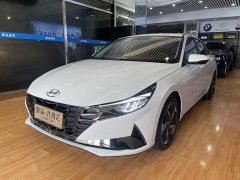 Hyundai Elantra 2022 1.5L CVT Luxury - ფოტო 1