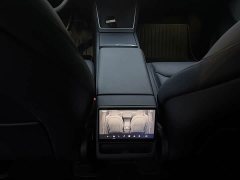 Tesla Model Y Rear-Wheel Drive - ფოტო 10