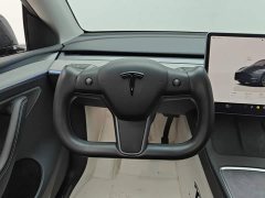 Tesla Model Y Rear-Wheel Drive - ფოტო 15