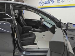 Tesla Model Y Rear-Wheel Drive - ფოტო 8