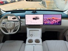 Voyah Lantu Taishan X8 Plug-in Hybrid ULTRA - ფოტო 8