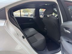 Toyota Corolla 1.8L CVT Luxury - ფოტო 9