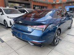 Hyundai Elantra 1.5L CVT GLX Elite - ფოტო 8