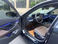 BMW 5 Series 530Li Premier Luxury Package - ფოტო 8