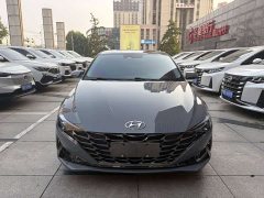 Hyundai Elantra 2022 1.5L CVT Luxury - ფოტო 2